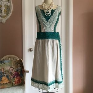 Victorian Classic Lace Dress